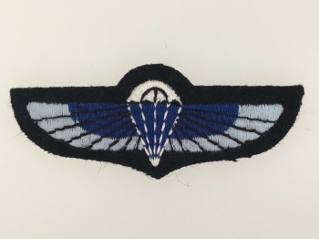 Special Air Service WWII  Paratrooper's cloth wings