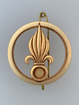 Foreign Legion Infantry metal beret badge