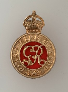 1st Life Guards metal cap badge