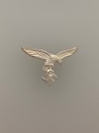 Luftwaffe eagle brooch  pin badge in silvered finish