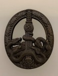 Anti Partisan Badge in Bronze. First type.  ORIGINAL QUALITY.