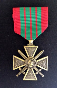 French WW2 Croix de Guerre- US issue .
